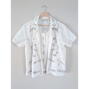 90s Vintage White Embroidered Short Sleeve Button Up Floral Cottage Grandma L